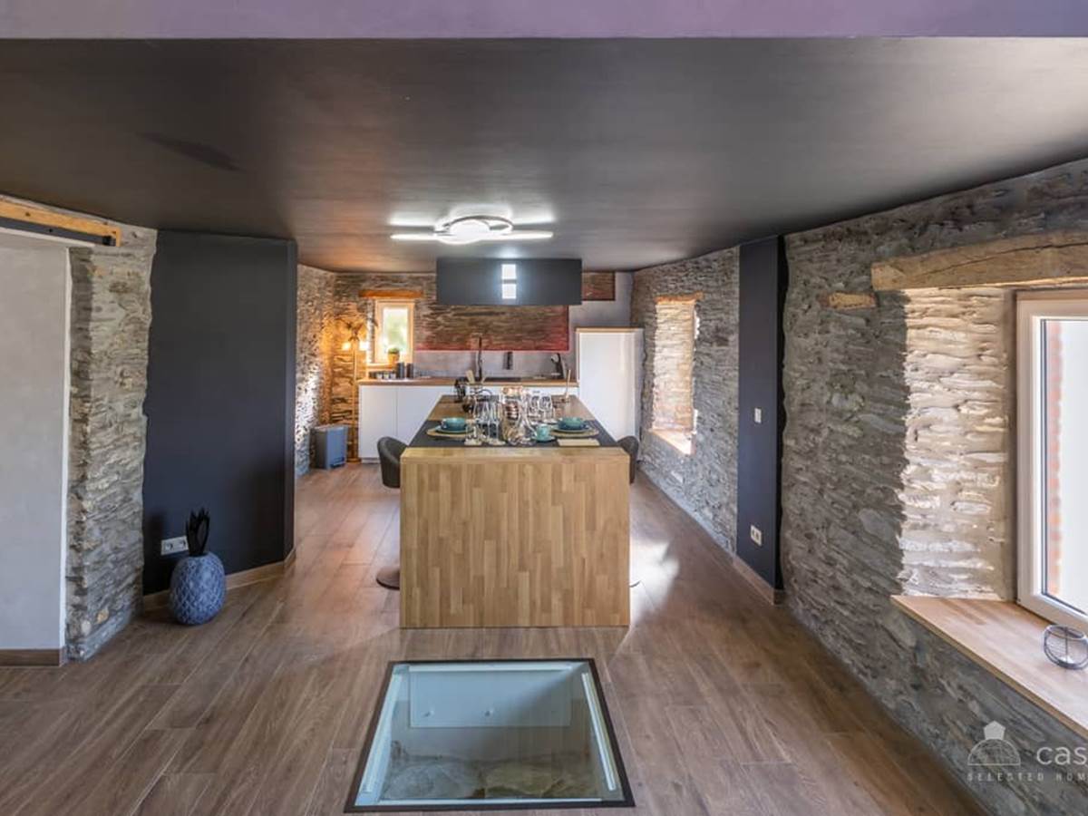 image-283df3c71bbcf18f25fa82c62bae8ee4482-xl