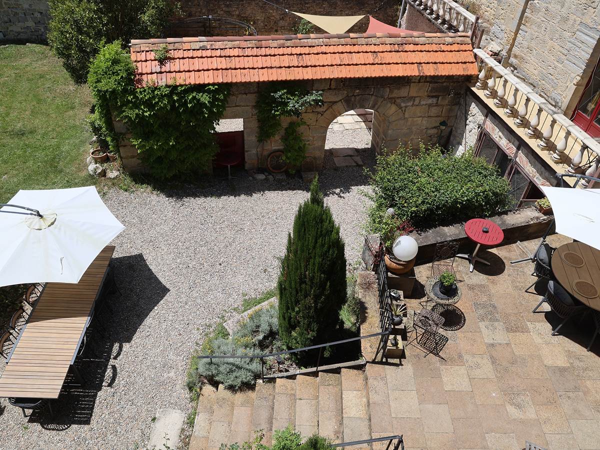 Chateau de Saint Chamarand - Exterieur, terasse et jardin (9)