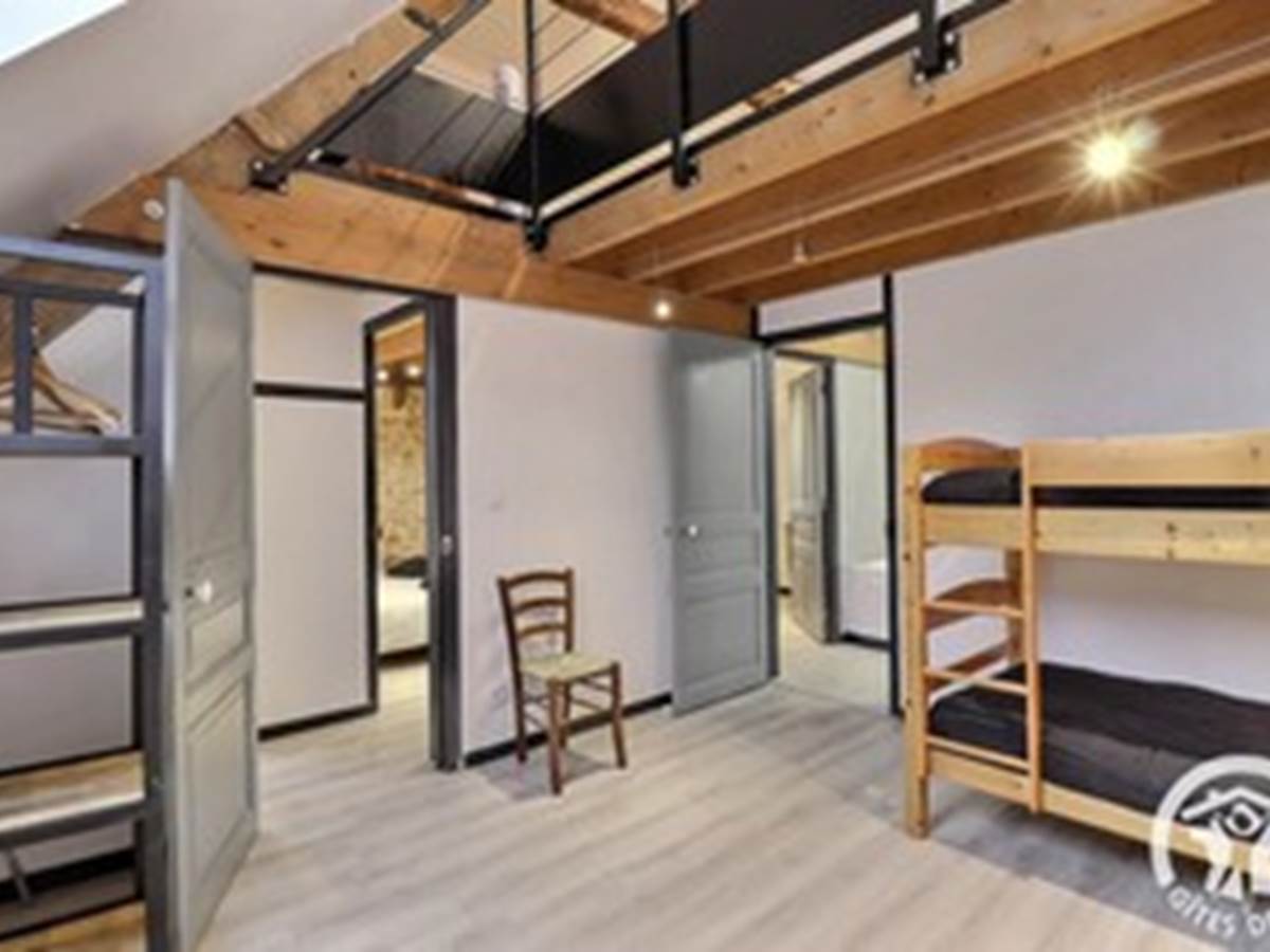 Chambre avec lits superposés-galerie