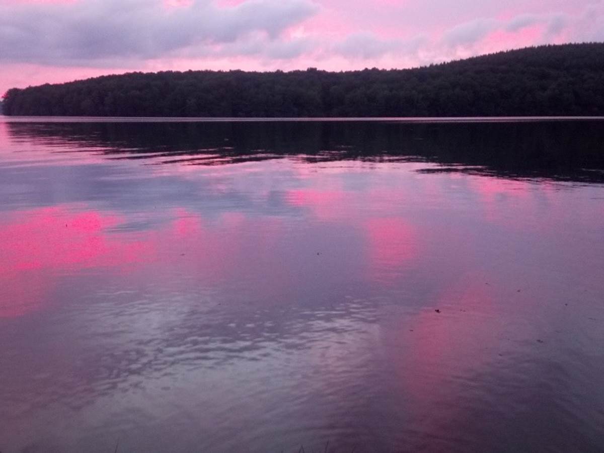 Coucher de soleil sur le lac