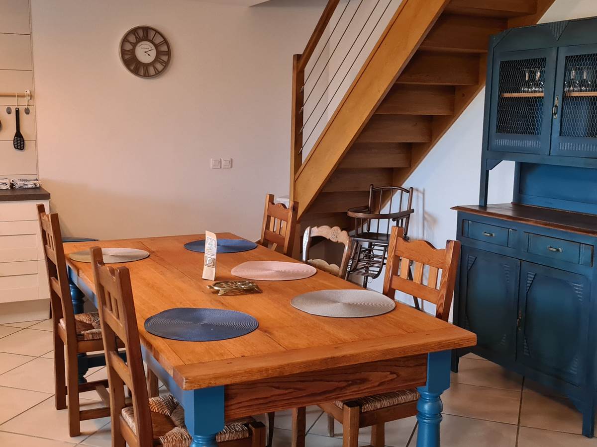 CUISINE ET COIN REPAS