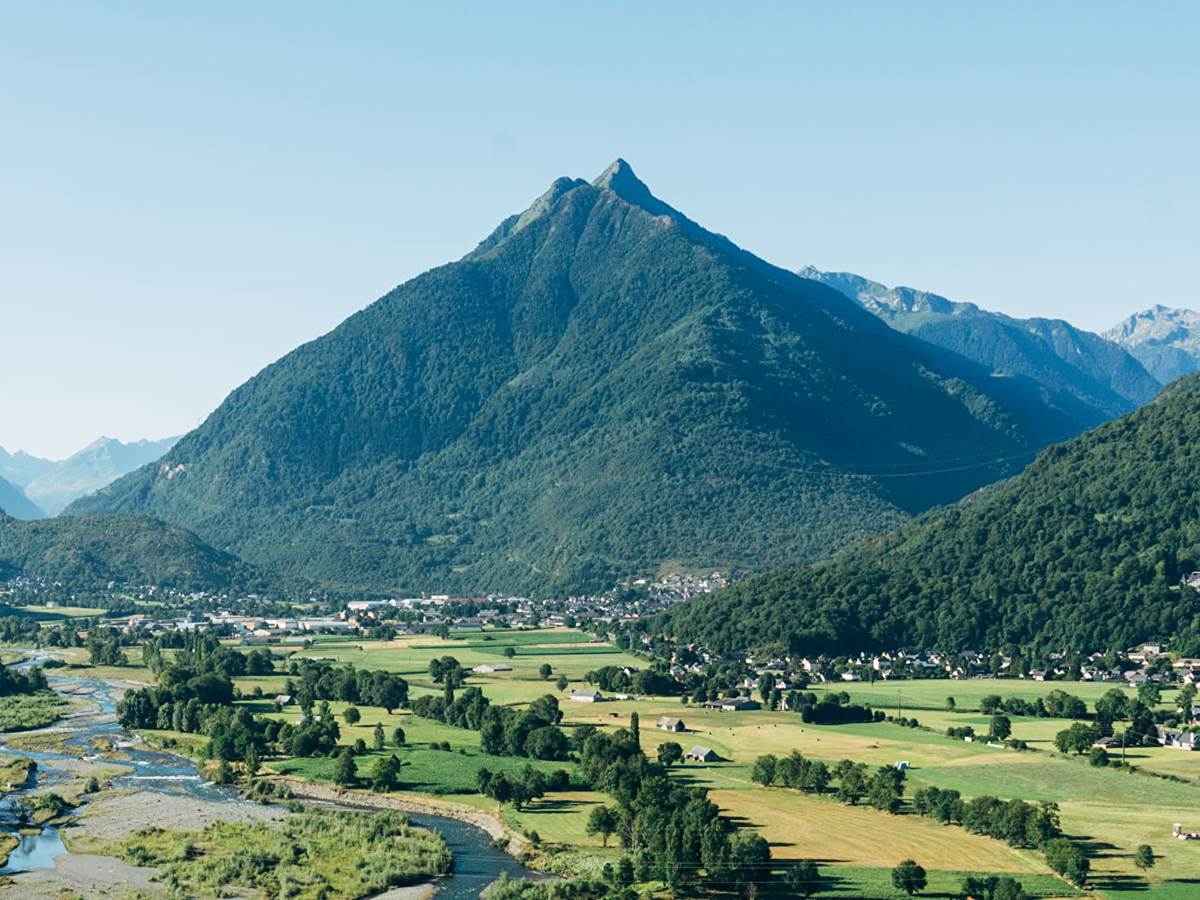 La vallée des Gaves, verdoyante et touristique