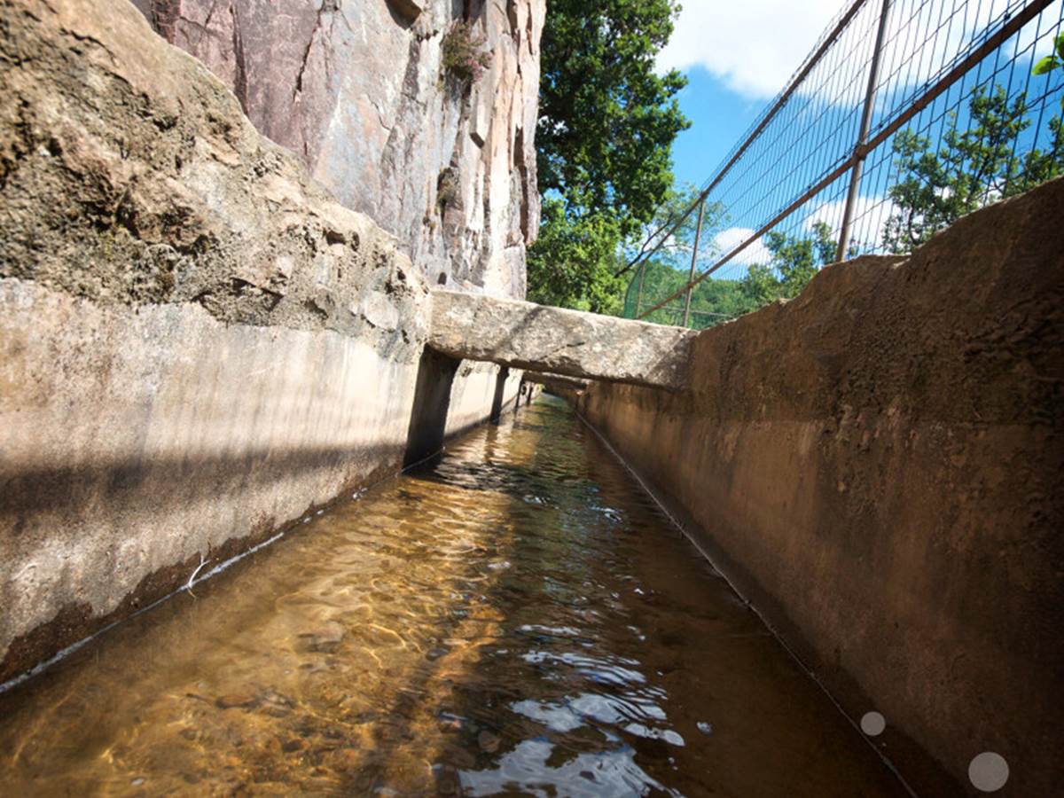 Canal des mOines- Aubazine