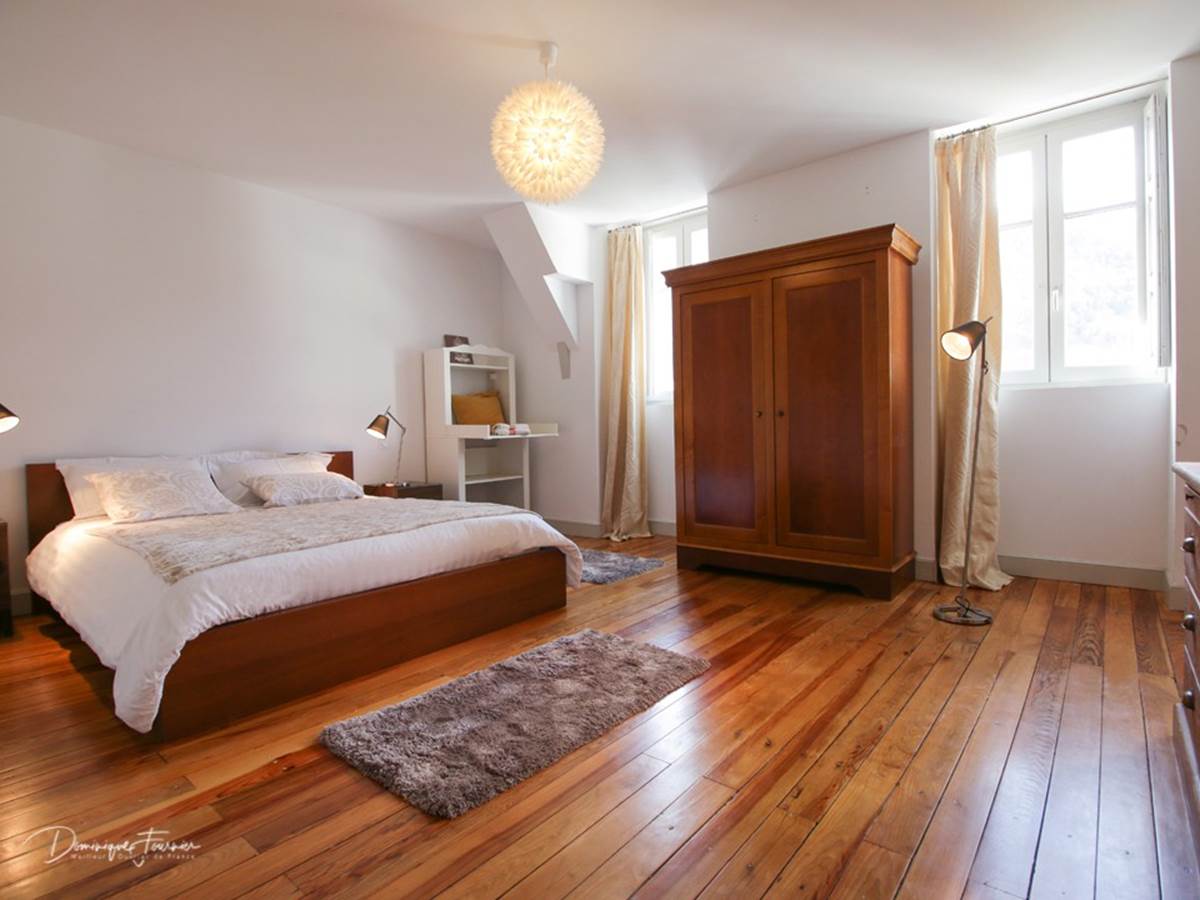 CHAMBRE 4