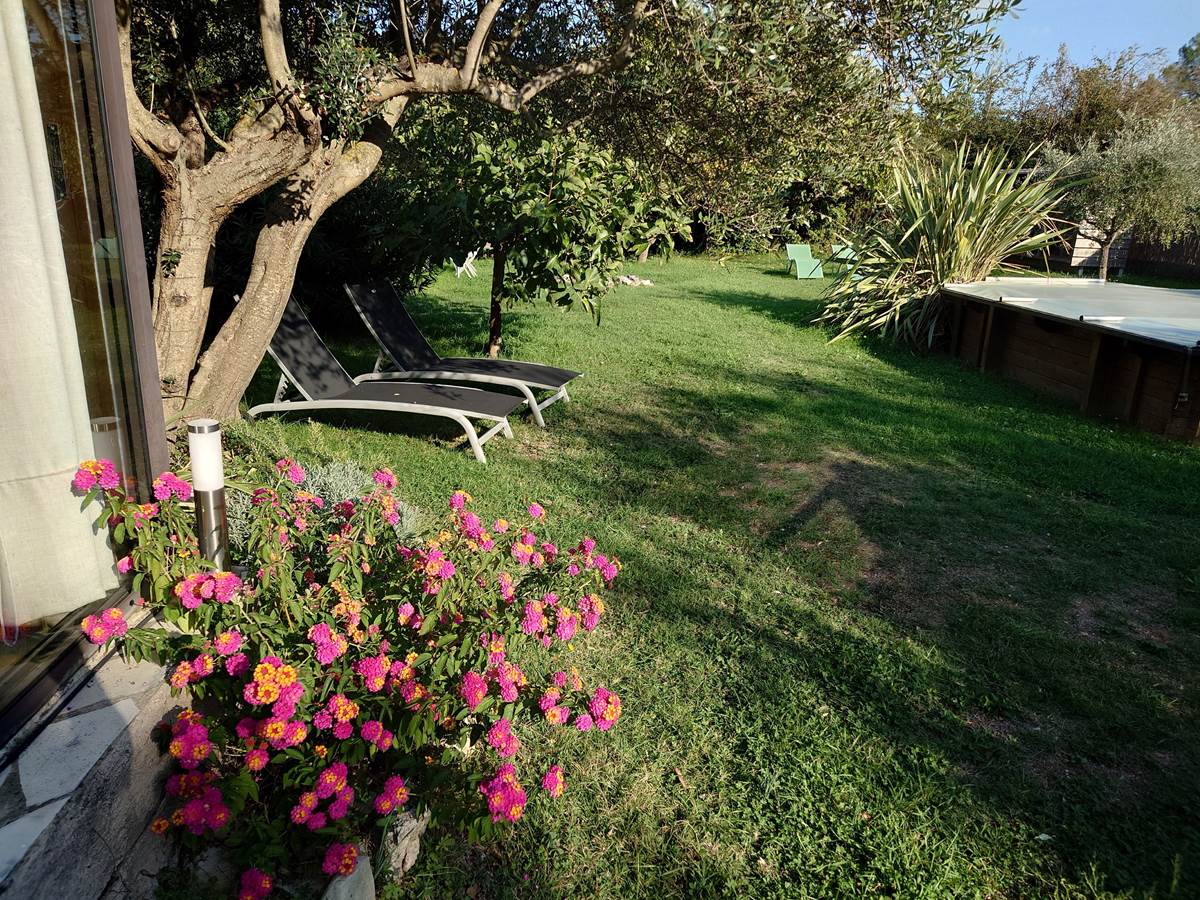 Cigaleo vue jardin