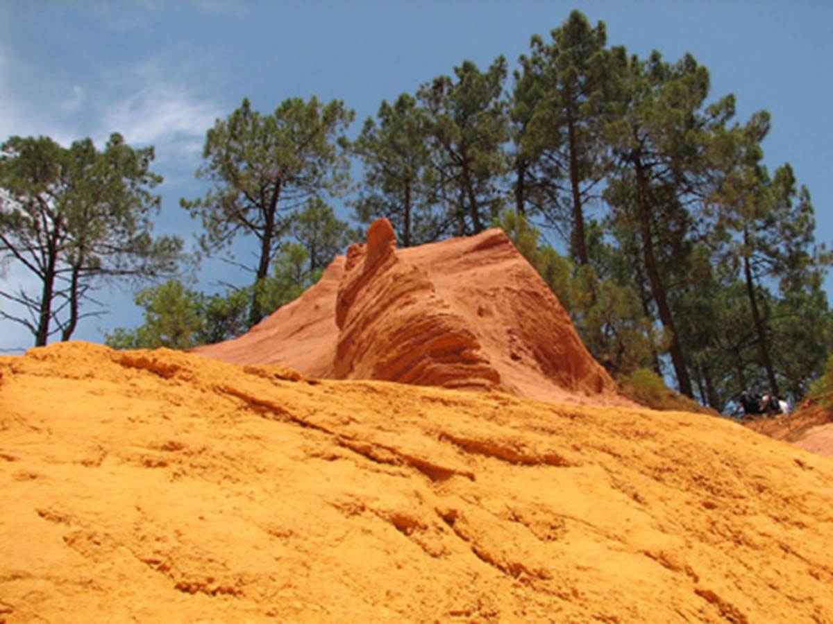 Les falaises d'ocre de Rustrel