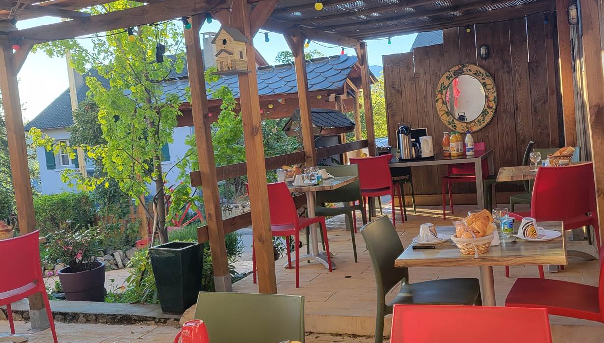 petit déjeuner en terrasse