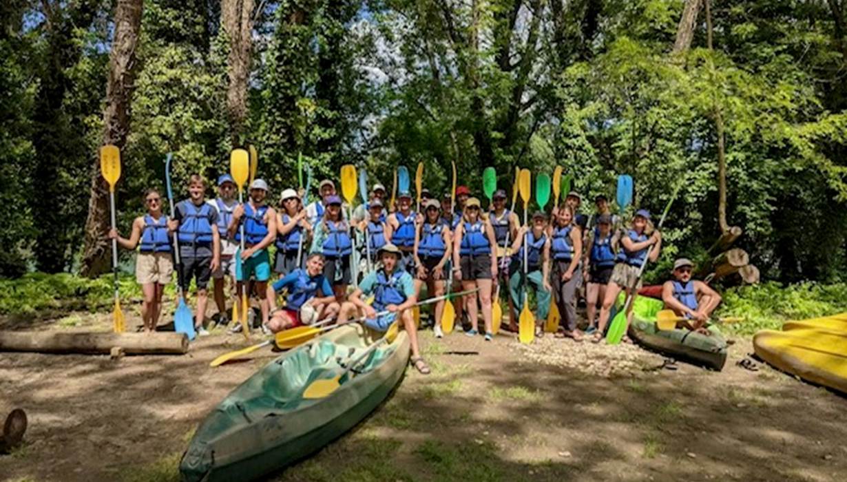 Canoe-kayak-Vallon-pont-arc-evg-evjf-team-groupes-ardeche-alain-bateaux