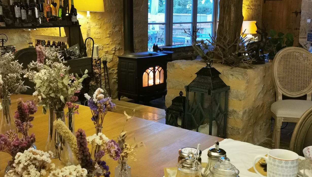 Décor cosy pour petit-déjeuner d'hiver