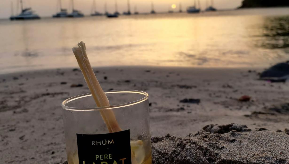 SUNSET plage du bourg de Deshaies