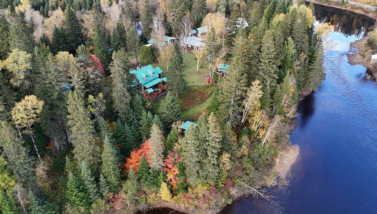 Vue aérienne automne Domaine le Bostonnais