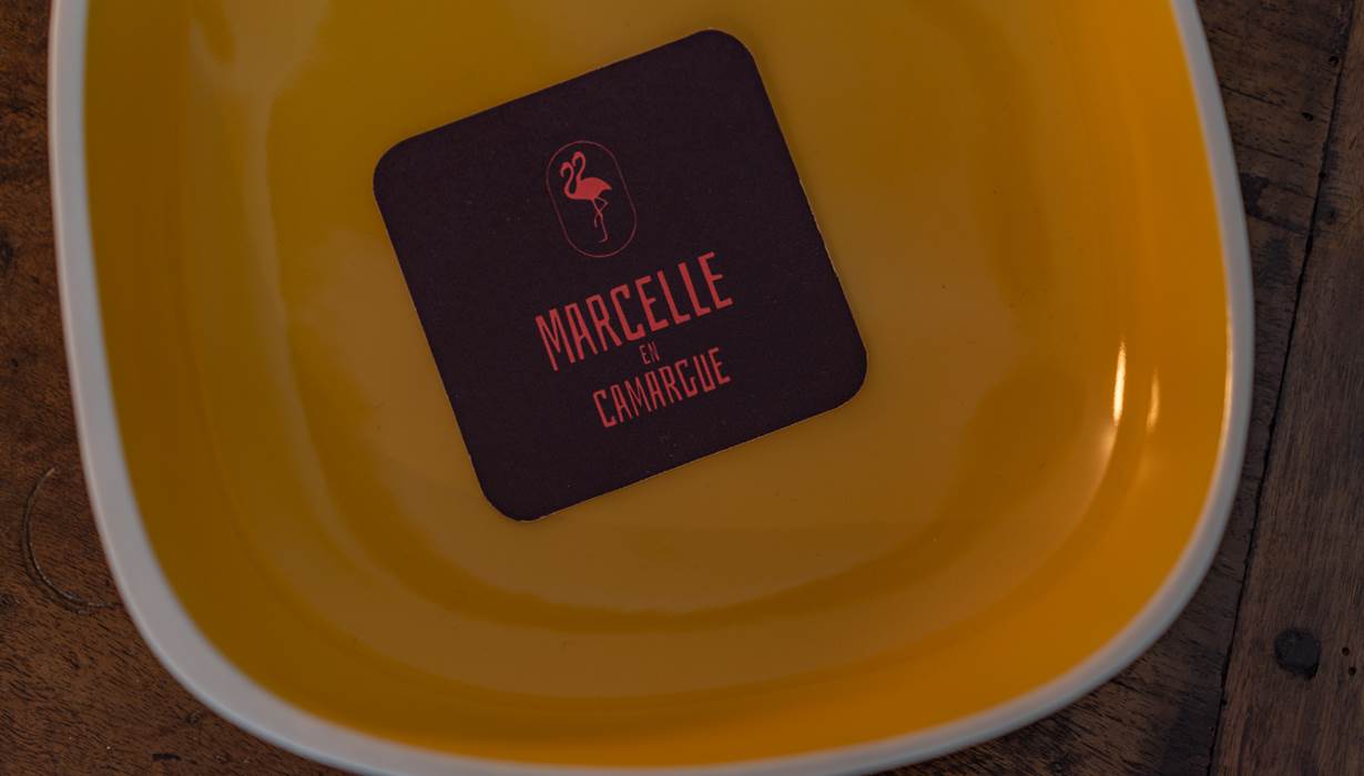 Chaque objet a été acquis en fonction des rencontres, des voyages. Chaque chambre est unique. Avec un confort salué par nos hôtes