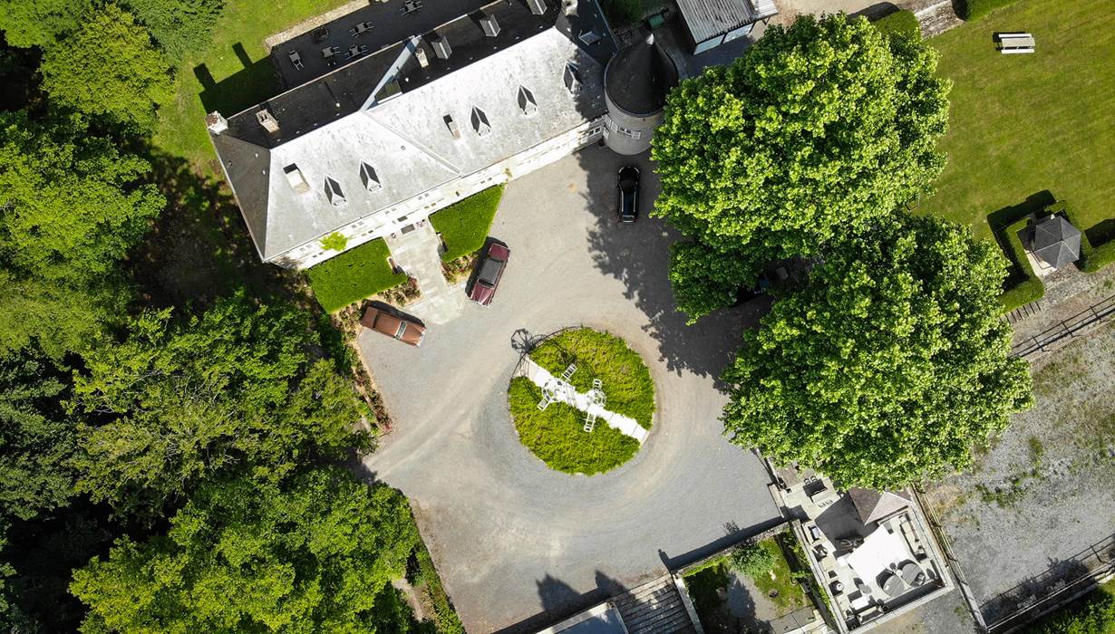 chambre-hôtes-Rives de Meuse-Transardennes-Voie Verte-insolite-inédit-prestige-prestigieux-luxe-unique-domaine-privé-romantique