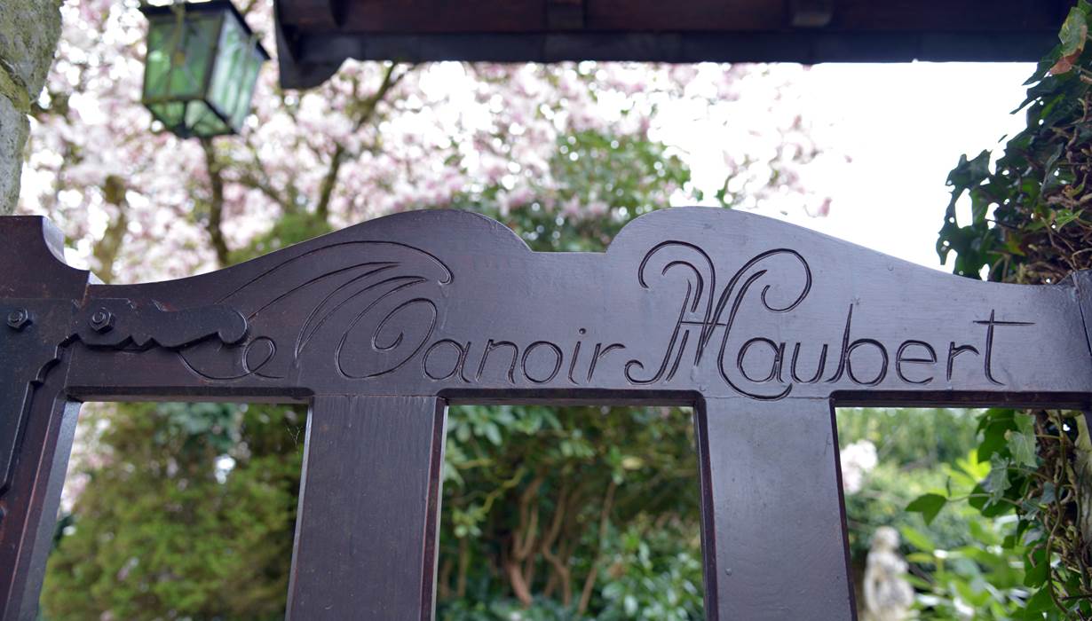 Portail Manoir b