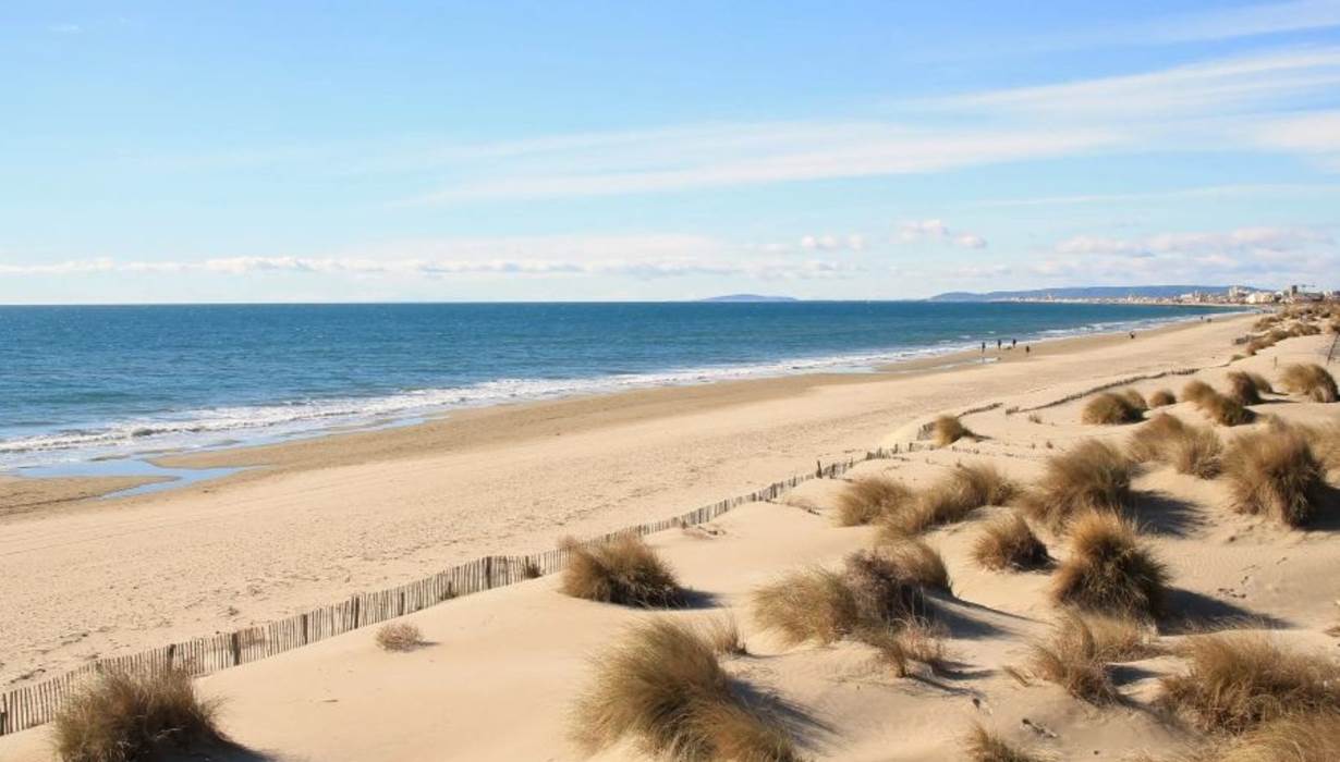 la plage des Amphores proche de l'appartement