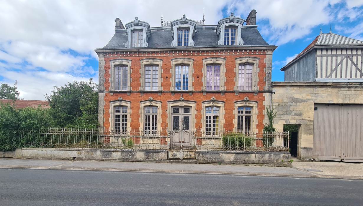 Façade côté rue