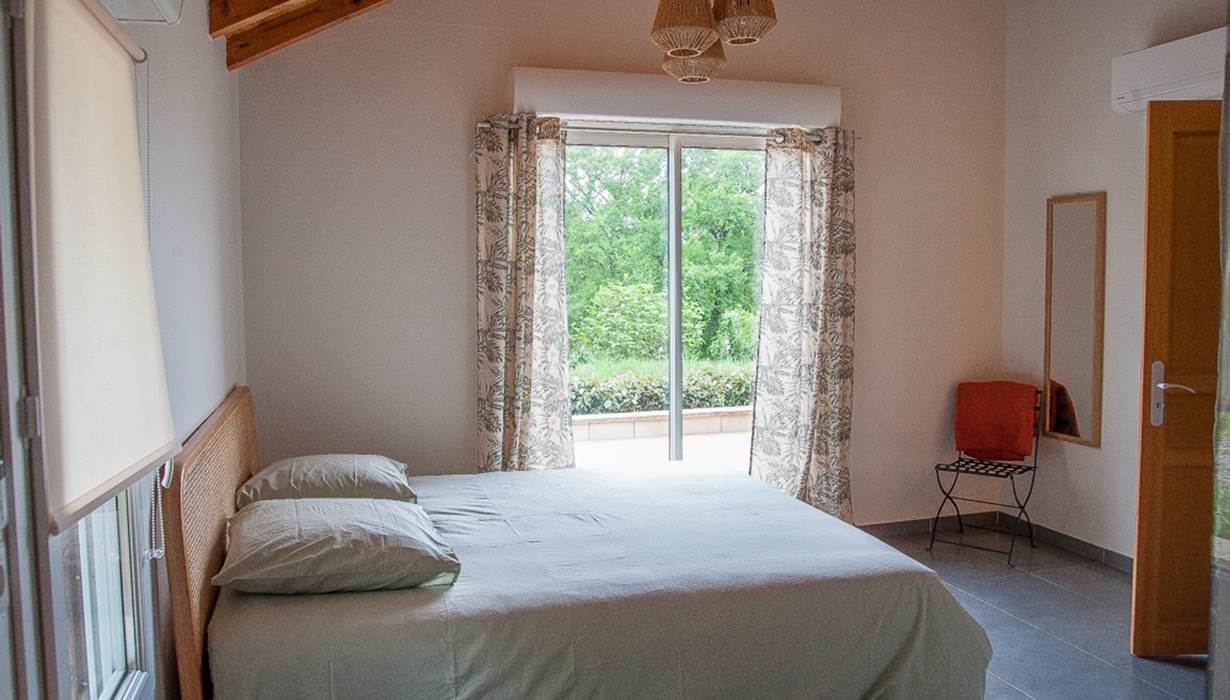 Gite du Causse Loubressac Chambre 1 RDC