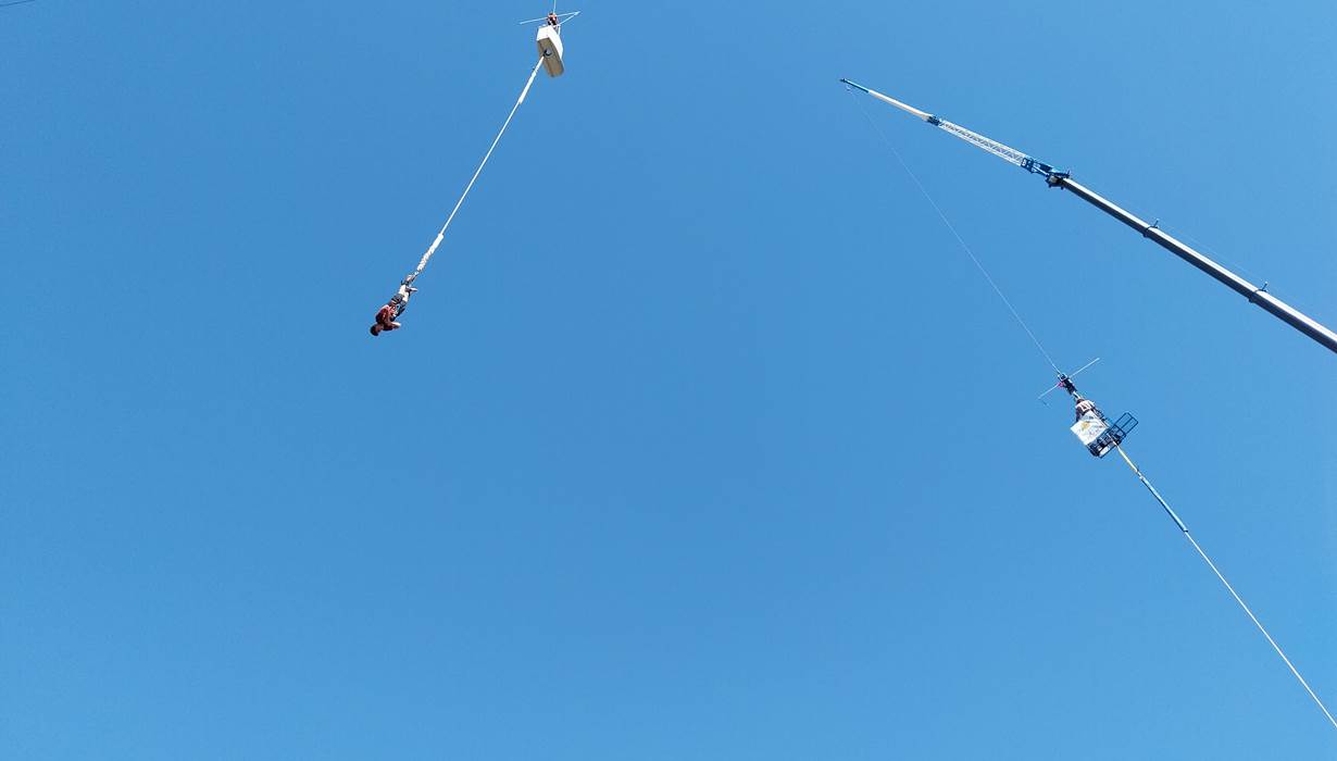 grue-saut-elastique