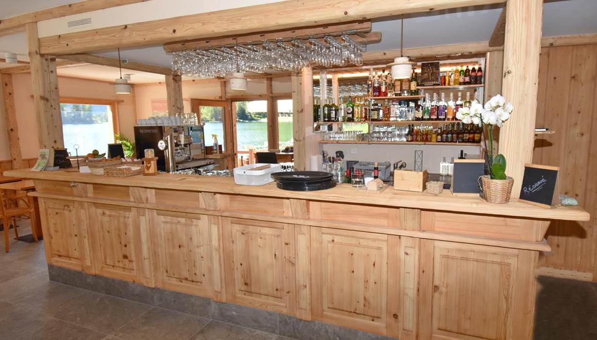 Notre Bar