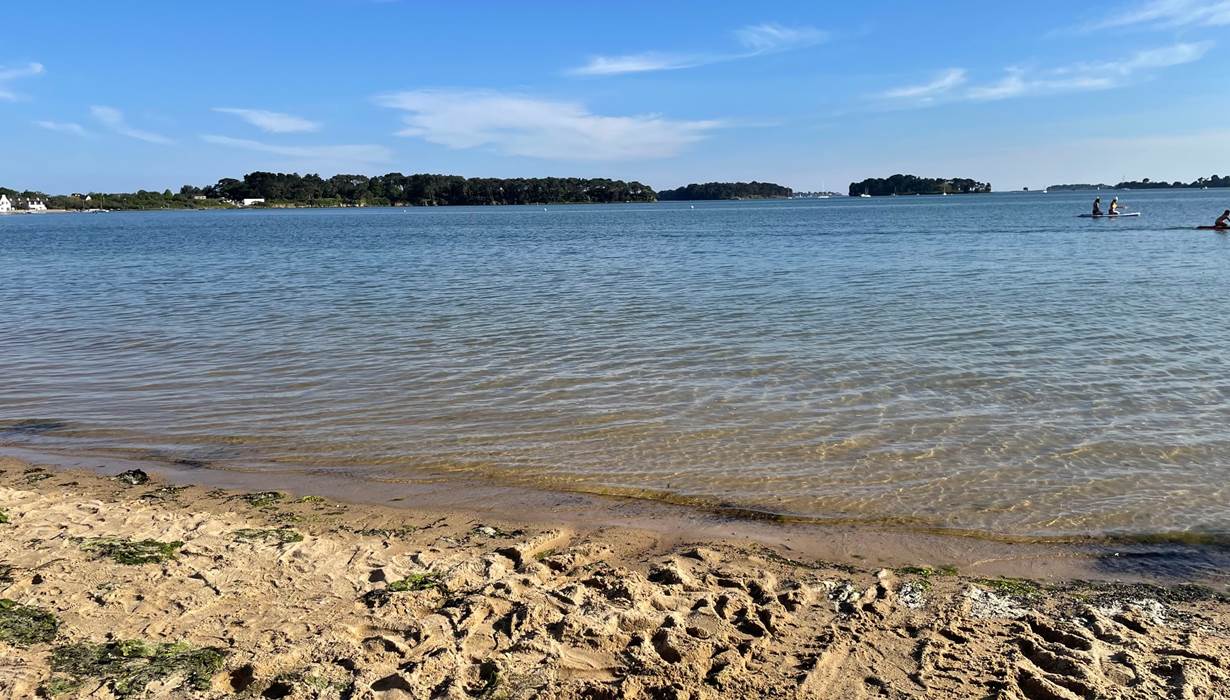 plage-de-locmiquel-baden-golfe-du-morbihan-bretagne-sud-vacances-mer-famille-amis