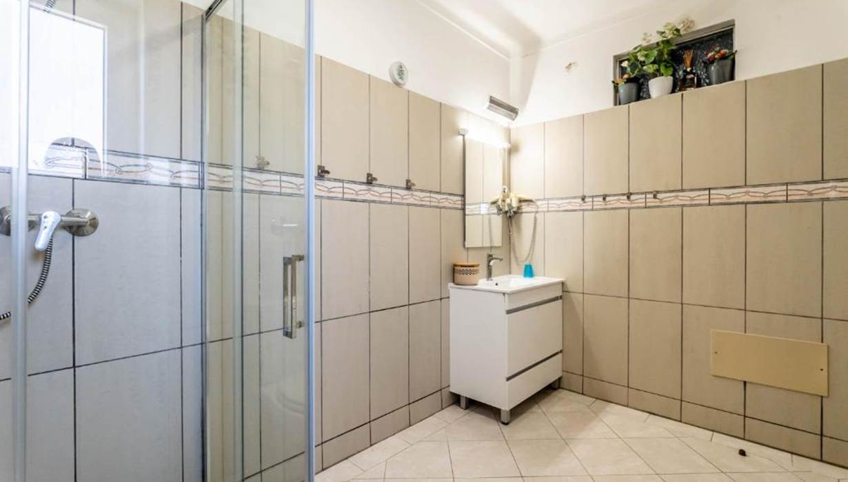 Salle d'eau chambre numéro 2 Salgados 