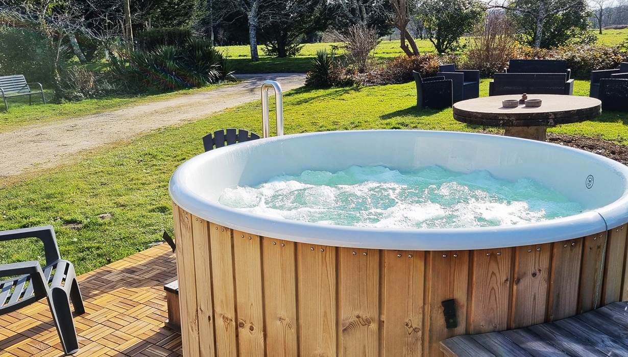 Bain nordique spa gite dordogne la petite clavelie