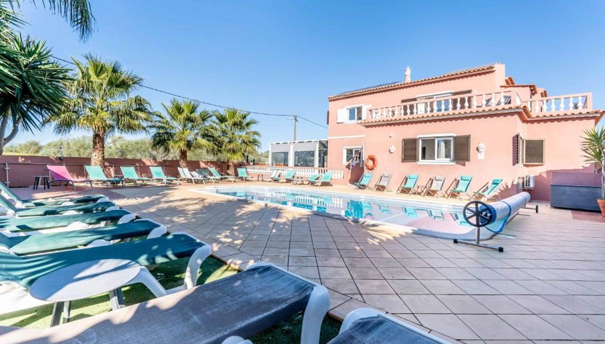 Espace piscine,repos, chaise longue 