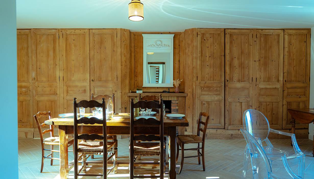 gite-groupe-dombes-espace-repas