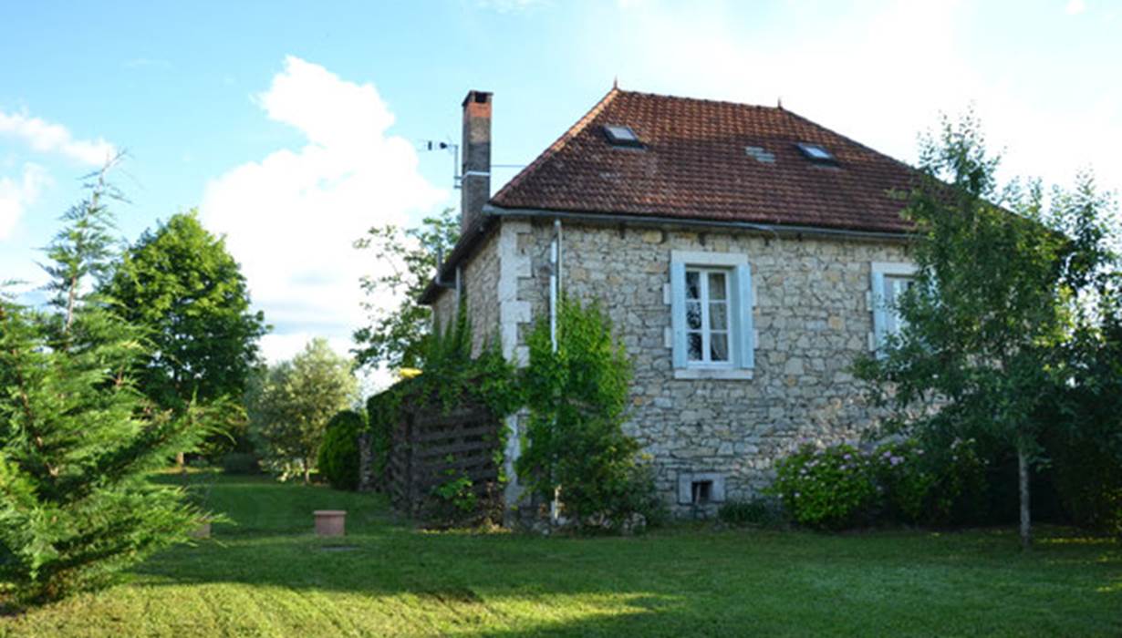 vue arrière du jardin paysager
