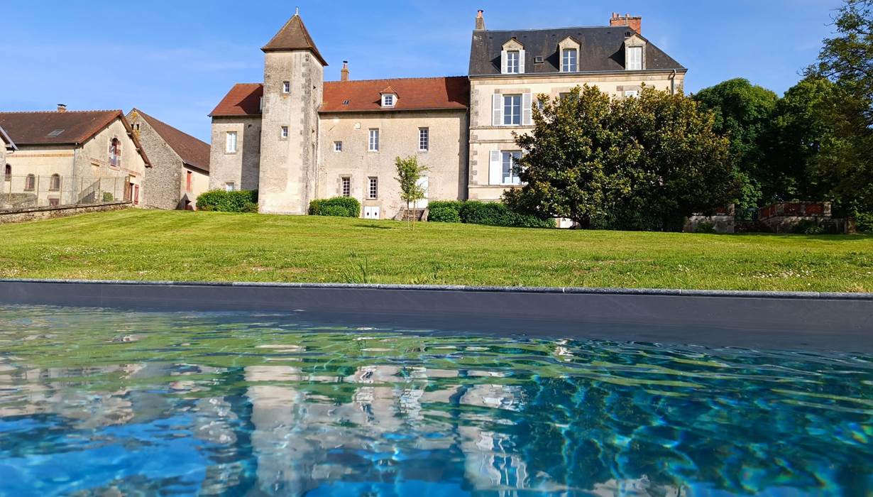 Vue piscine bas-bourg