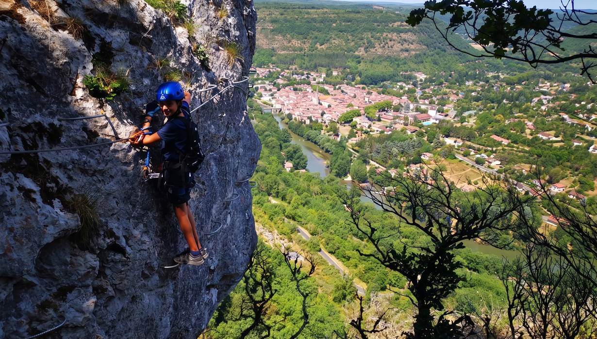 Via ferrata dans les Gorges de l'Aveyron