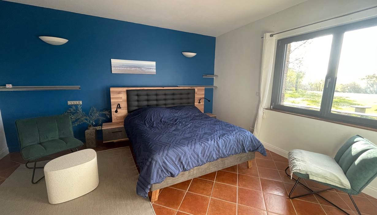Apppartement charme grand lit 160