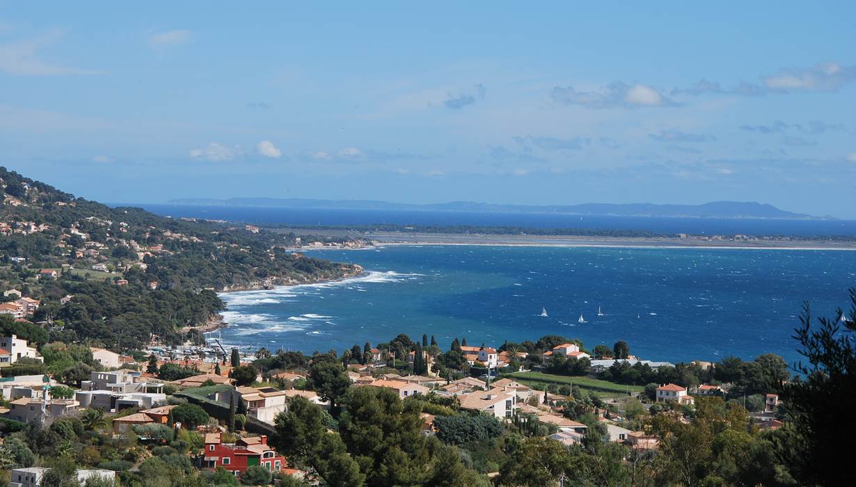 Vue sur Carqueiranne depuis la résidence