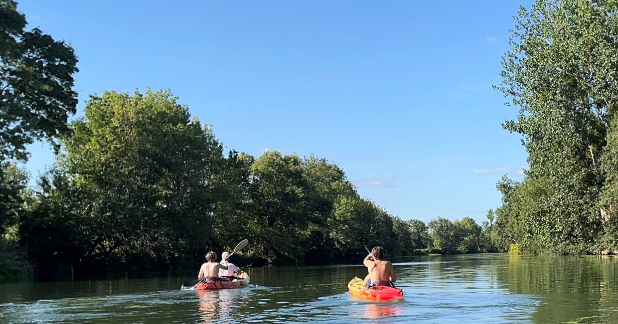 Location saisonniere en bord de rivière Maine et Loir kayak