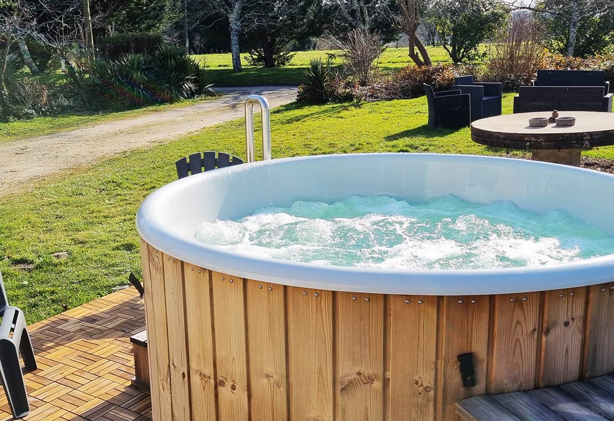 Bain nordique spa gite dordogne la petite clavelie