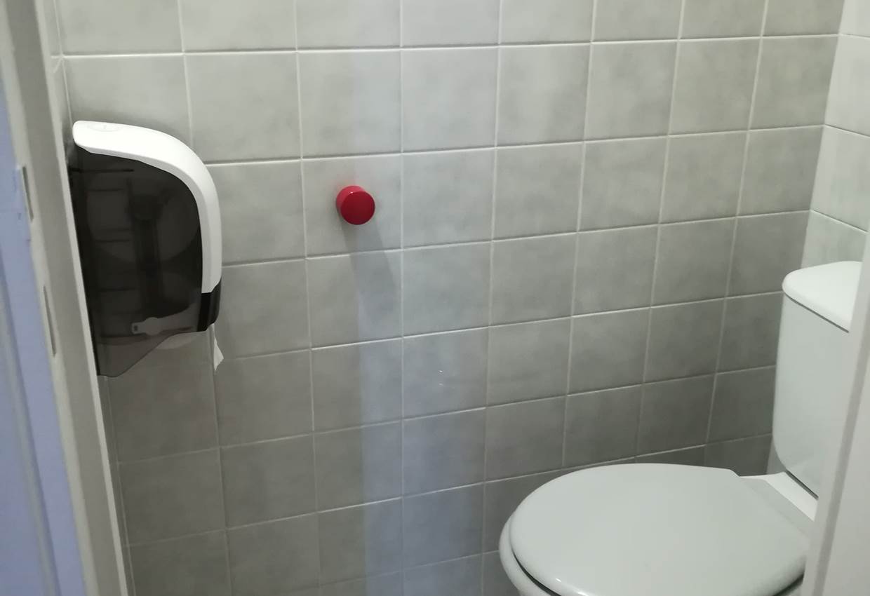 84211130_1559182644244489_5936042091841847296_n