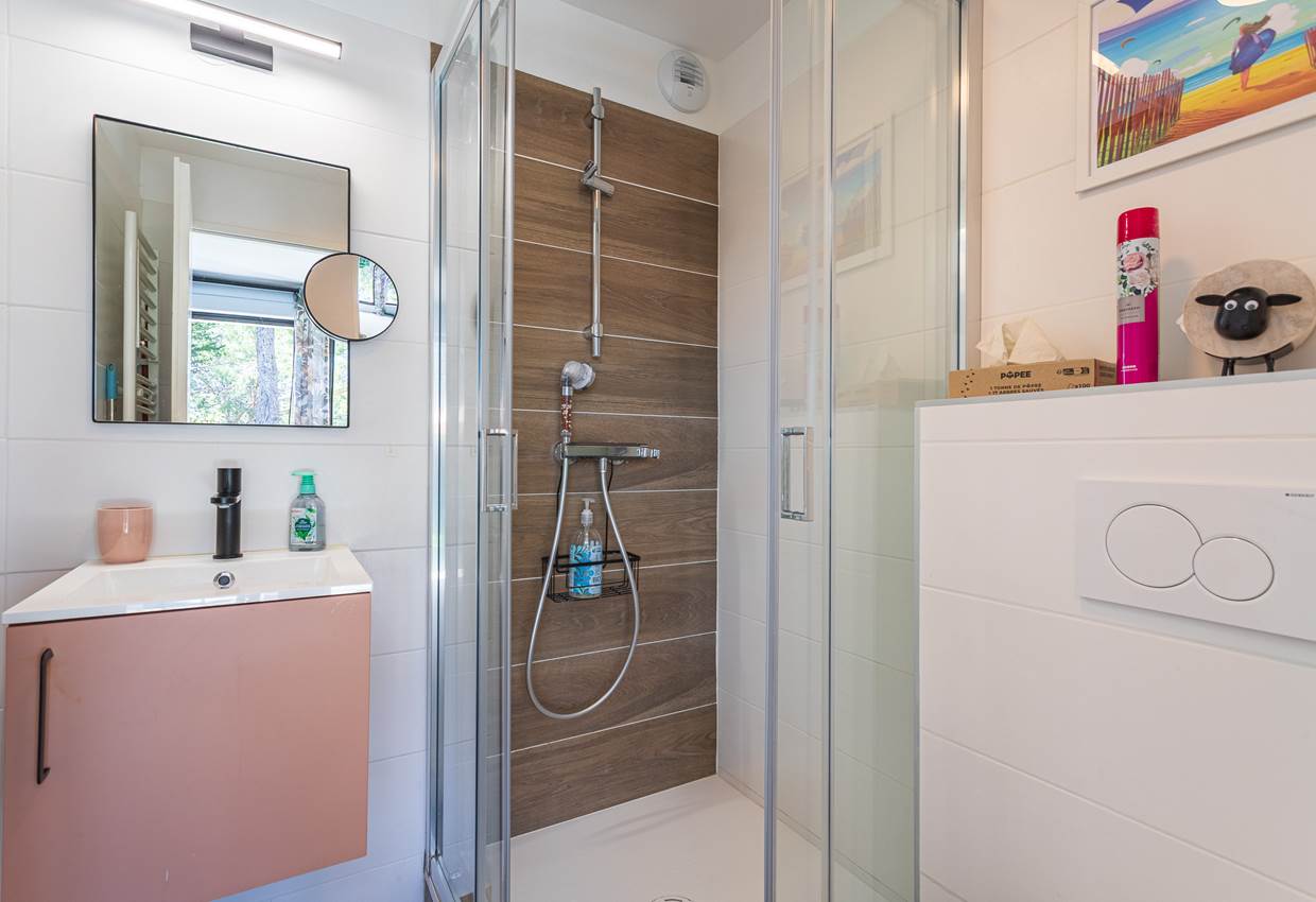 TRAMONTANE salle de douche