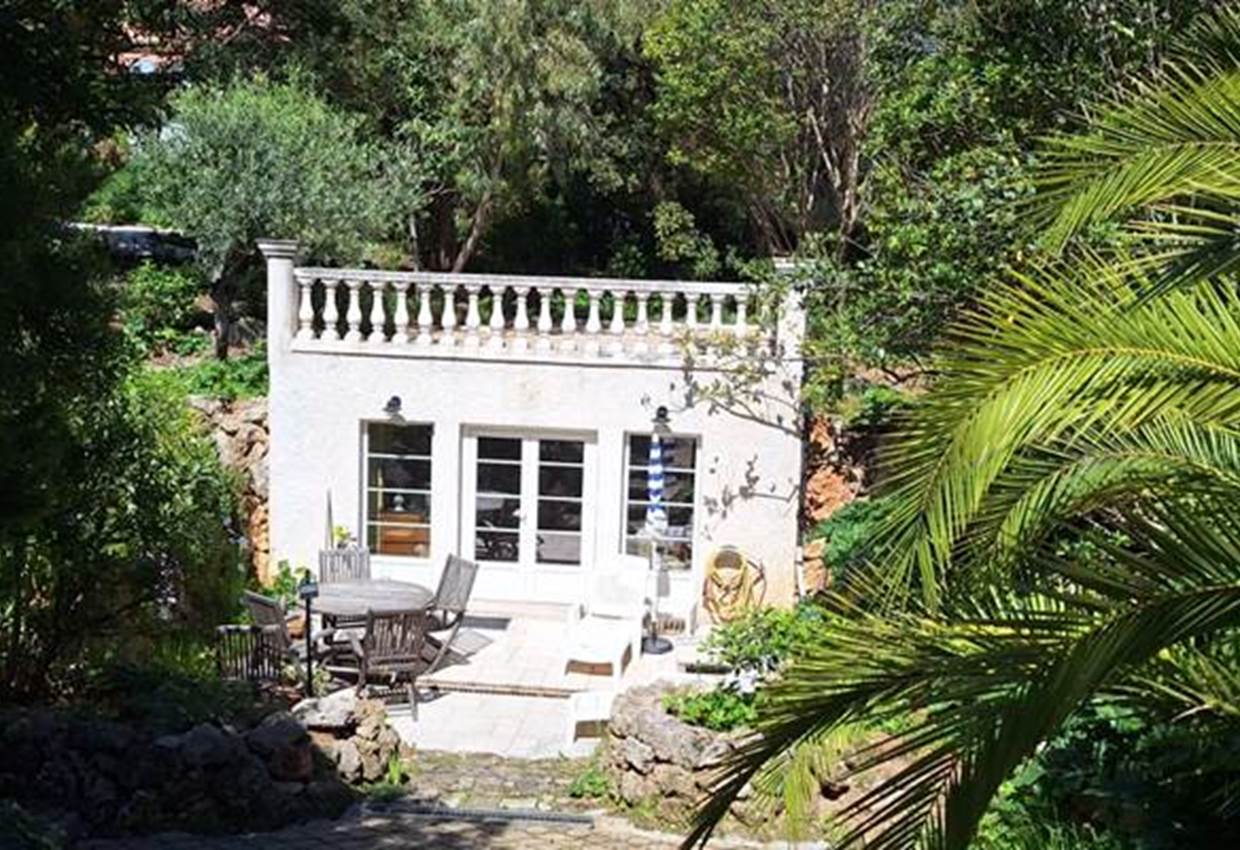Bungalow