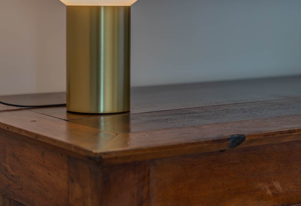 L'atmosphère raffinée de la Suite Royale Marcelle est une alliance de mobilier ancien et de pièces contemporaines de design. Chaque chambre accuille des œuvres uniques de la collection personnelle des propriétaires
