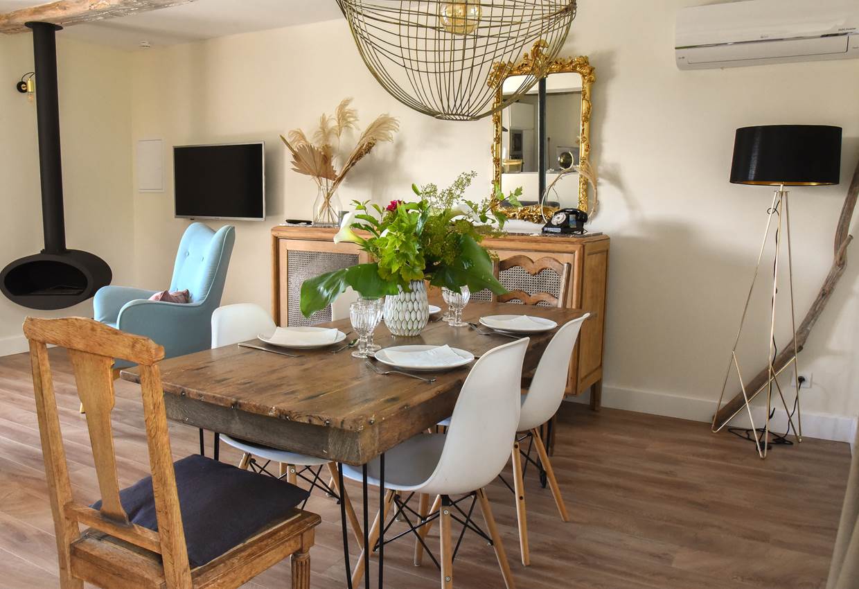 #ClosSaintJoseph_SalleSalon