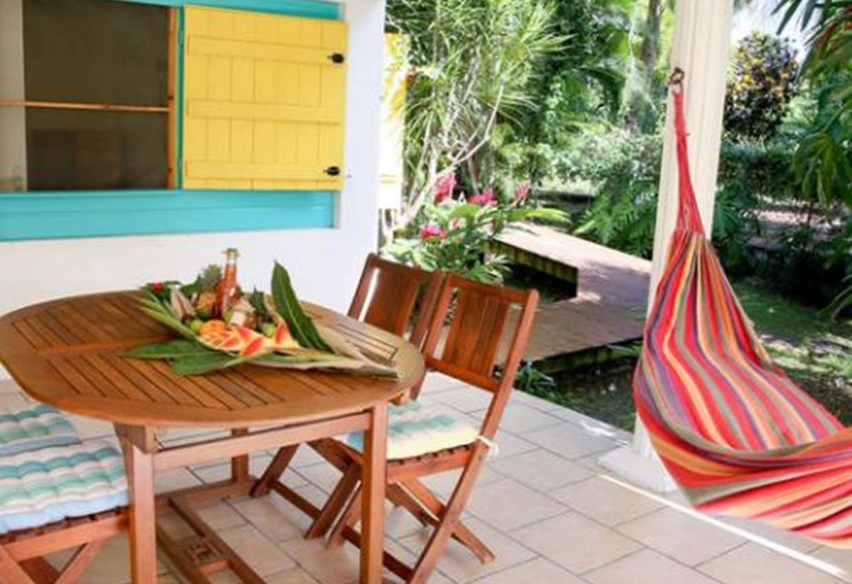 Gite-Bananier-terrasse-repos-detente