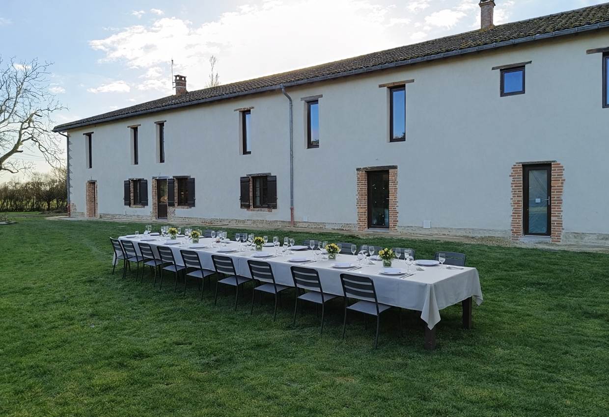 gi^te 15 personnes proche Parc des Oiseaux