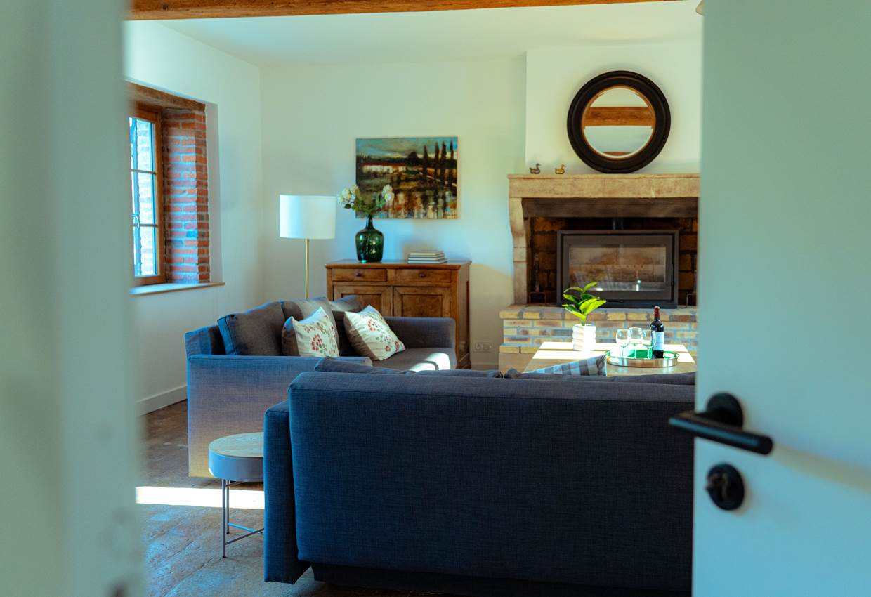 salon-gite-groupe-dombes