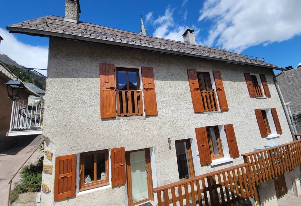 VUE D'ENSEMBLE CHALET ARNOL