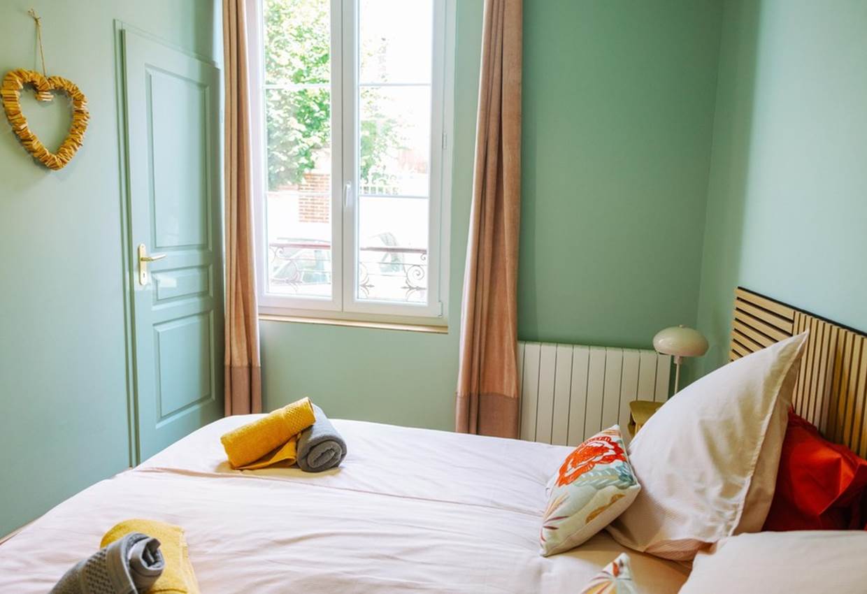 •	chambre avec salle d’eau privative