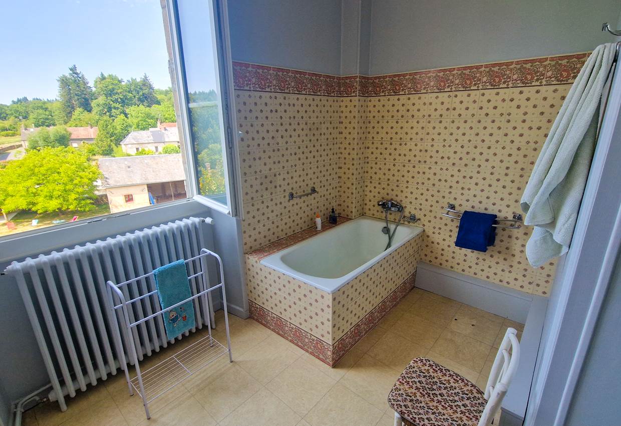 Salle de Bain 1er étage