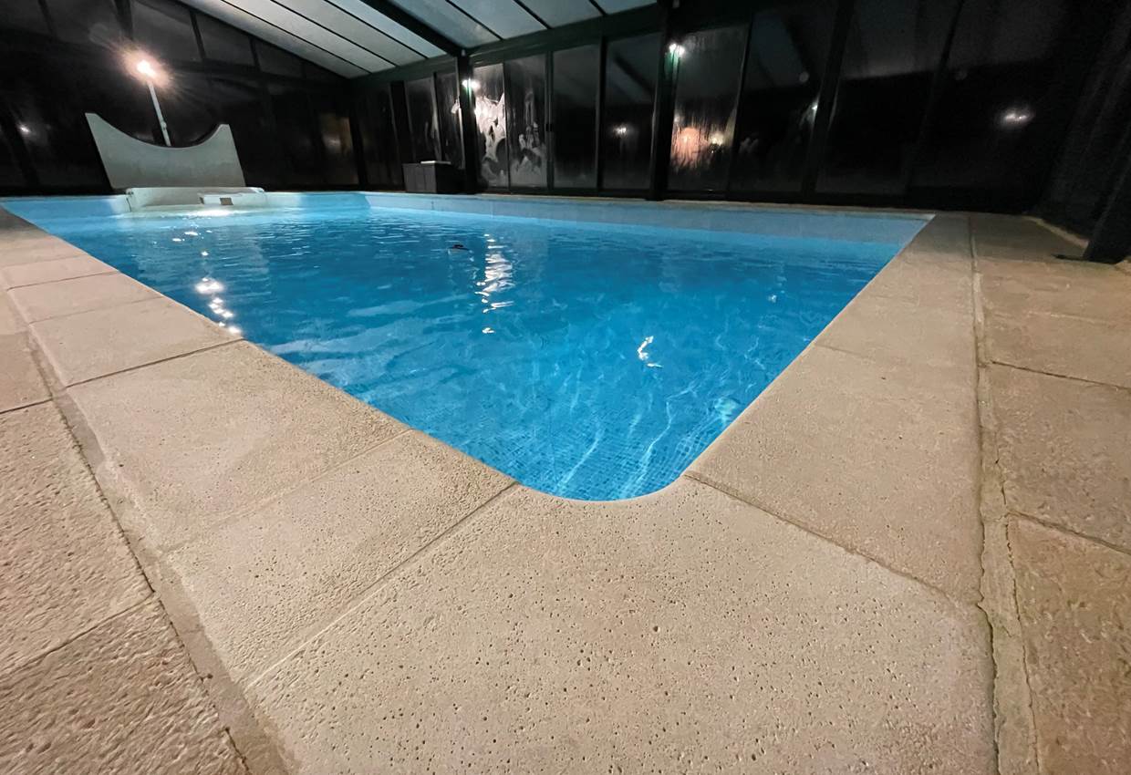 Piscine le soir