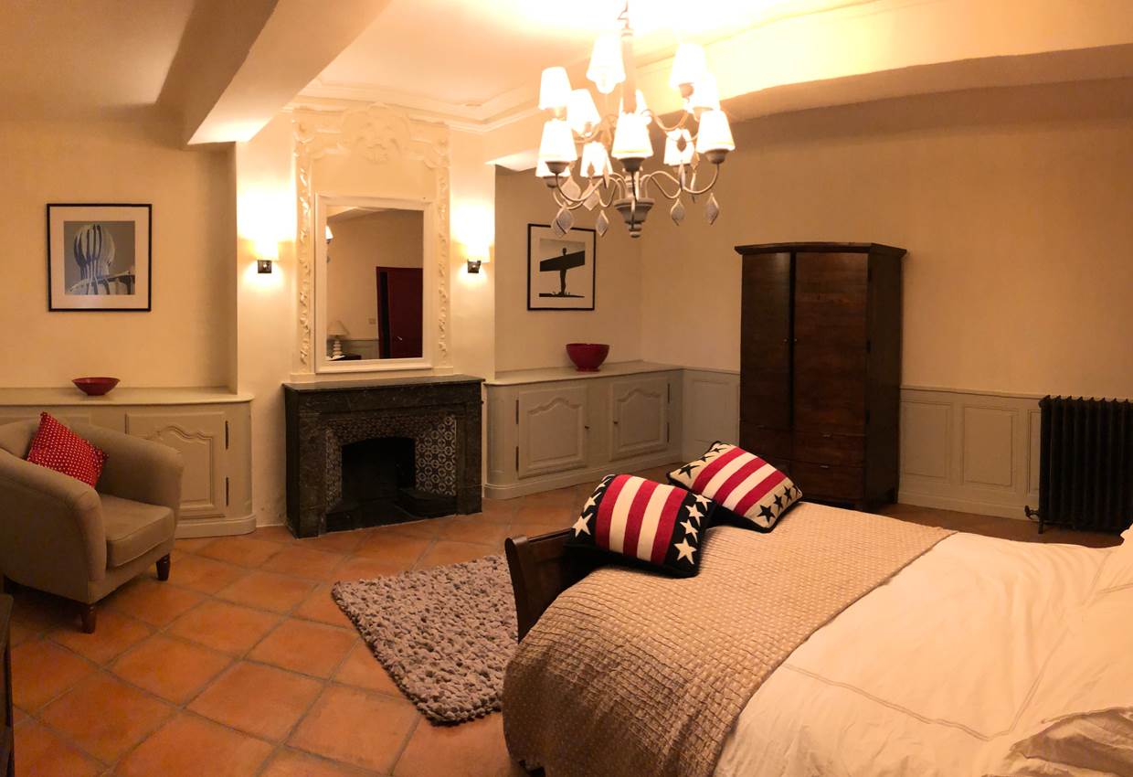 Main-House-Bedroom-1-4