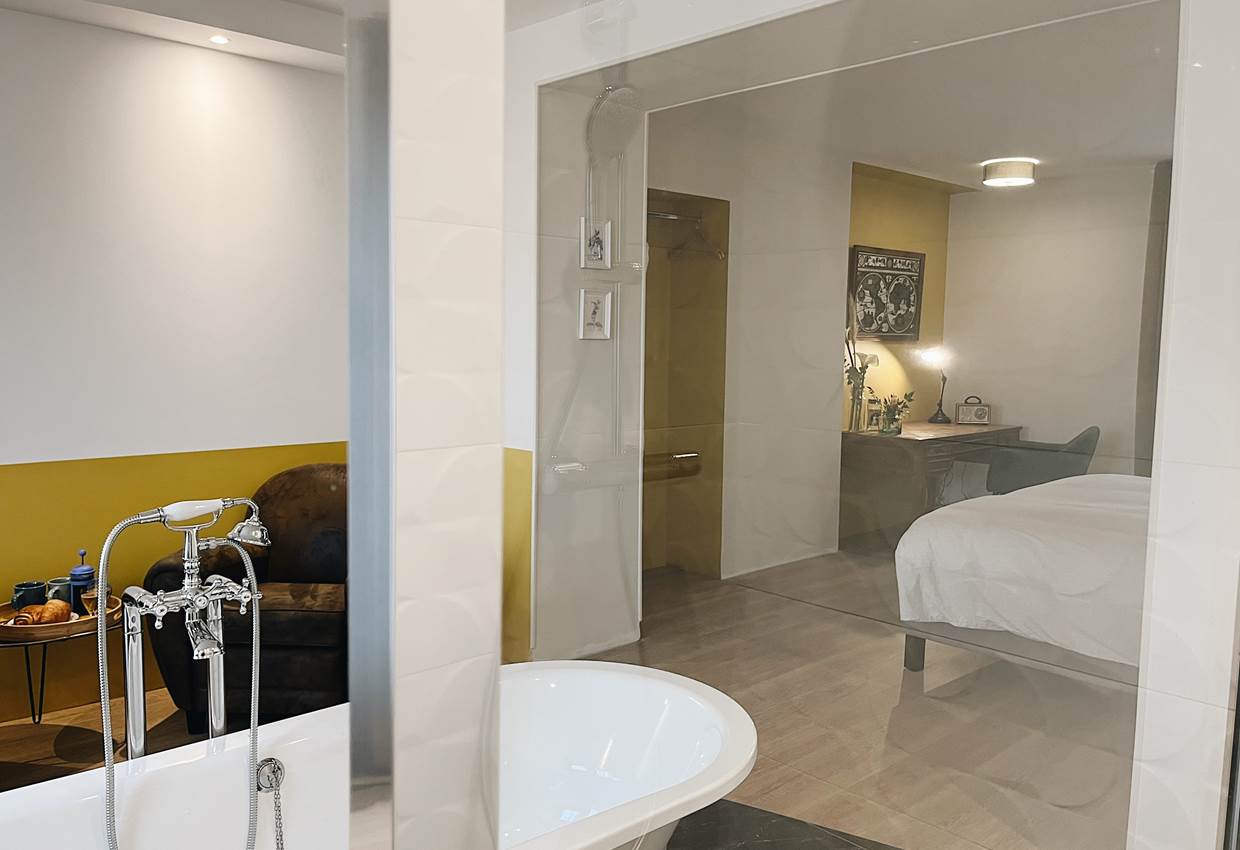 Chambre 1 - Domaine Labouroume - chambre d'hote a la campagne 2