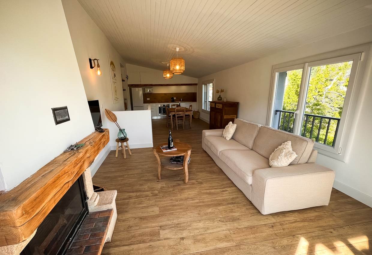 gites corbieres la barraquette salon